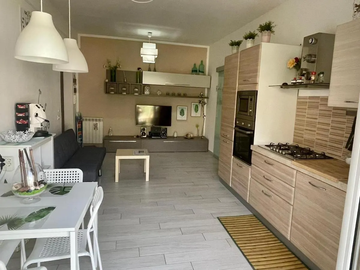 Cloe'S House Apartment Palermo Italy